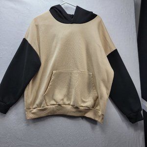 Girls Sweatshirt Tan and Black Size M